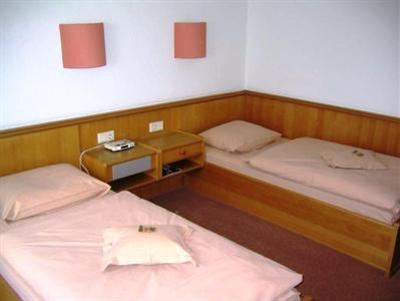 фото отеля Hotel Kelkheimer Hof