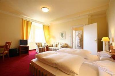 фото отеля IBB Grandhotel Romerbad