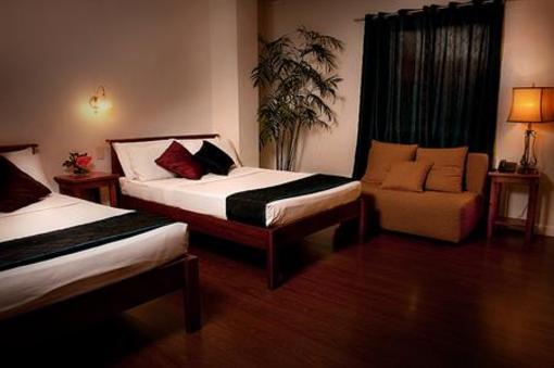 фото отеля Legaspi Suites