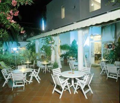 фото отеля Hotel Villa Augustus Lipari