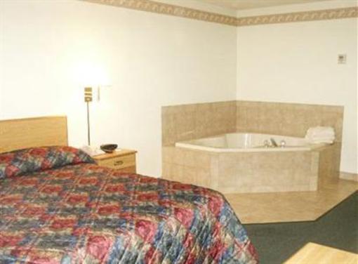 фото отеля Pull'r Inn Motel Kalona