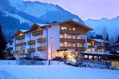 фото отеля Vier Jahreszeiten Hotel Kaprun