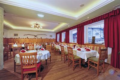 фото отеля Vier Jahreszeiten Hotel Kaprun