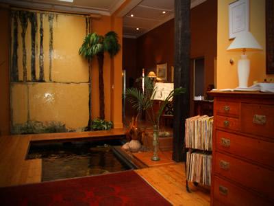 фото отеля Bain's House
