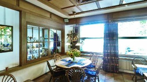 фото отеля Seehotel Baren Brienz
