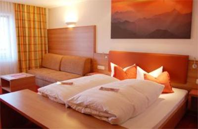 фото отеля Hotel Garni Lawens Serfaus