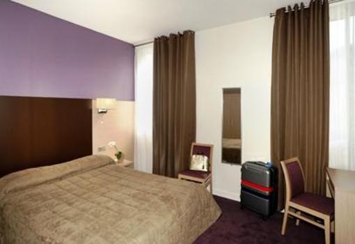 фото отеля Hotel Roc De Massabielle