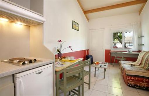 фото отеля Resid'price Toulouse Ouest