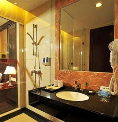фото отеля Vienna Hotel Shenzhen Guanlan Golf