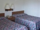 фото отеля Quad City Inn