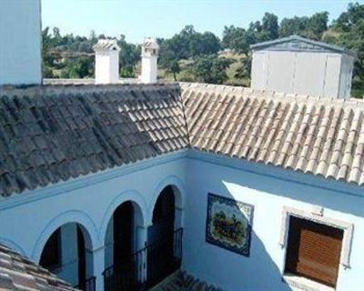 фото отеля Hostal Venta de Abajo El Castillo de las Guardas