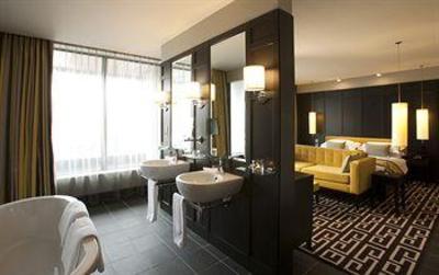 фото отеля The Fitzwilliam Hotel Belfast