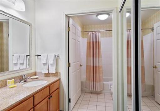 фото отеля Residence Inn Detroit Novi