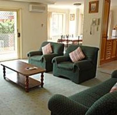 фото отеля Smith Street Apartments Wollongong