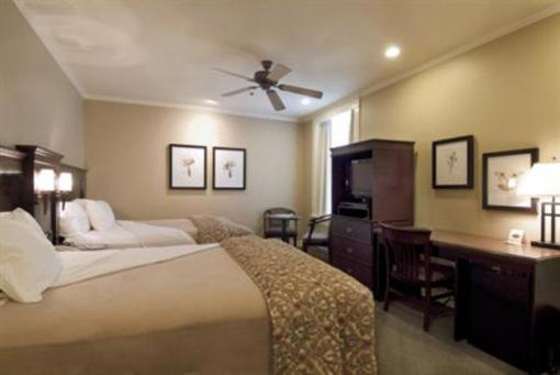 фото отеля Strathcona Hotel Victoria