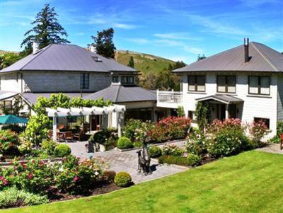 фото отеля Claremont Country Estate