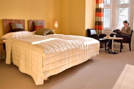 фото отеля Hotel Golf Garni