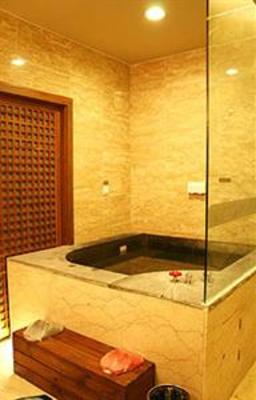 фото отеля Poli Hot Spring International Hotel Guiyang