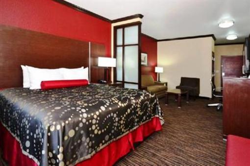 фото отеля Best Western Classic Inn & Suites