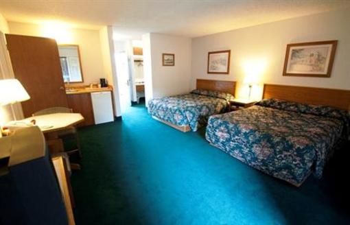фото отеля Cedarwood Inn