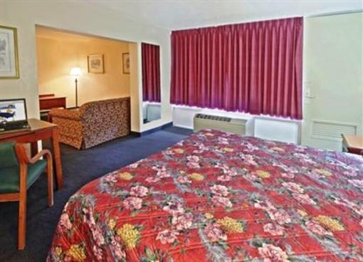 фото отеля Americas Best Value Inn & Suites Starkville