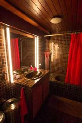 фото отеля Alexander Guestrooms
