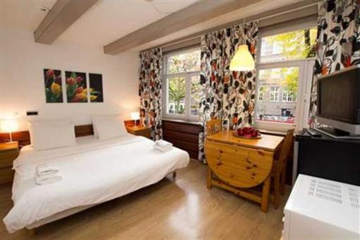 фото отеля Alexander Guestrooms