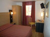 Arcadius Le Petit Hotel