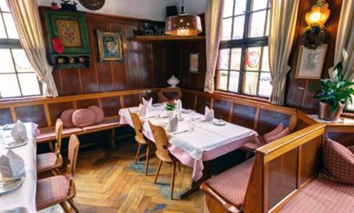 фото отеля Hotel-Restaurant and Metzgerei Rossle