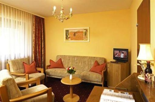 фото отеля Hotel Katharina Garni