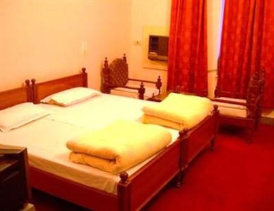 фото отеля Hotel Padmini Niwas