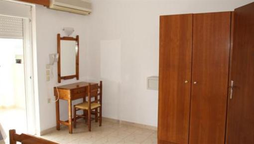 фото отеля Bright Star Apartments