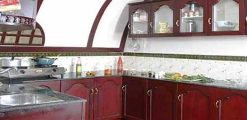 фото отеля River Queen Houseboats