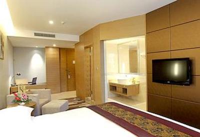фото отеля Xiamen Golden Bridge Hotel