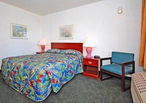 фото отеля Econo Lodge North Tallahassee