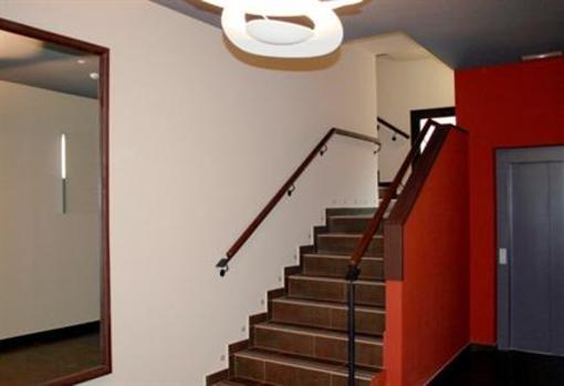 фото отеля Apartamentos Turisticos Sagasta Logrono