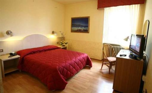 фото отеля Hotel Europa Chivasso