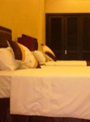фото отеля Lucky Hotel 104 Tran Duy Hung