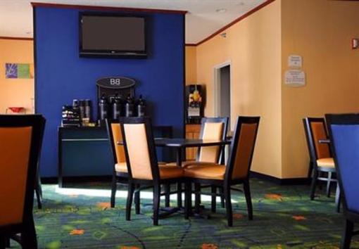фото отеля Fairfield Inn Spearfish