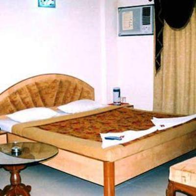 фото отеля Hotel Sai Moreshwar