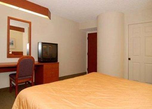 фото отеля Sleep Inn Leesburg