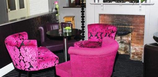 фото отеля The Olde Bull Inn Hotel Worlington