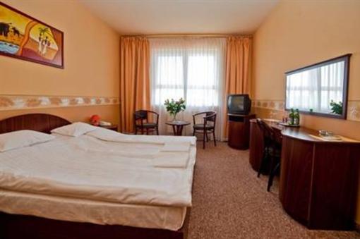 фото отеля Panorama Hotel Bekescsaba