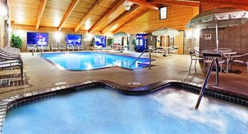 фото отеля AmericInn Lodge & Suites Bemidji