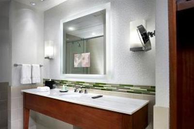 фото отеля The Westin Calgary