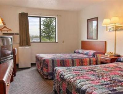 фото отеля Super 8 Kenosha Pleasant Prairie