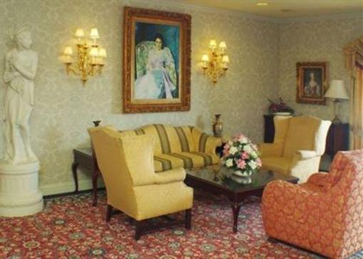 фото отеля Carlyle Hotel