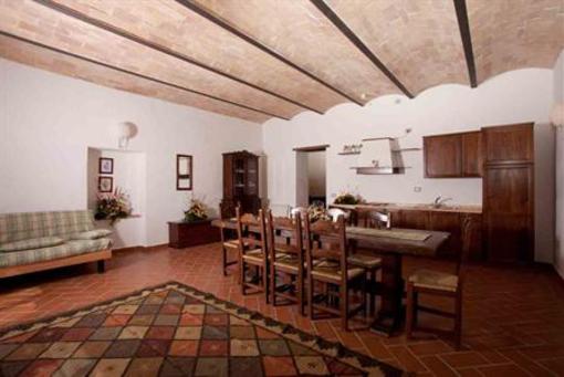 фото отеля Agriturismo I Lecci