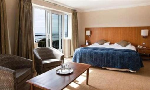 фото отеля The Harbour Heights Hotel