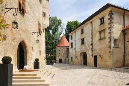 фото отеля Otocec Castle